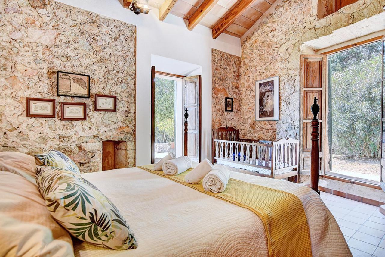 Villa Aubons By Slow Villas Crestatx Bagian luar foto
